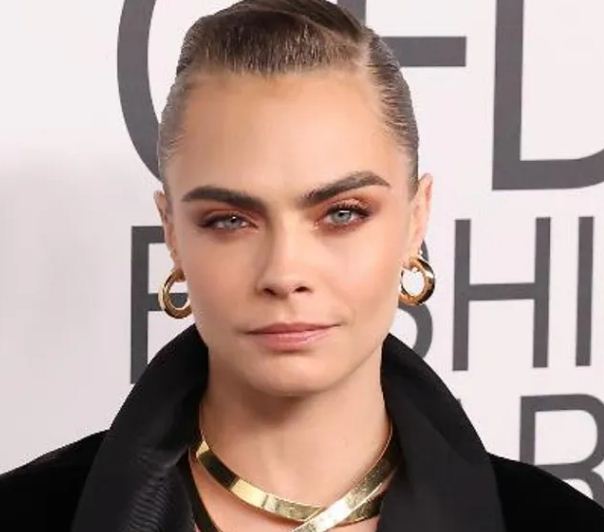 Cara Delevingne - Name, age, height, hometown, famous movies, current relationship, awards.