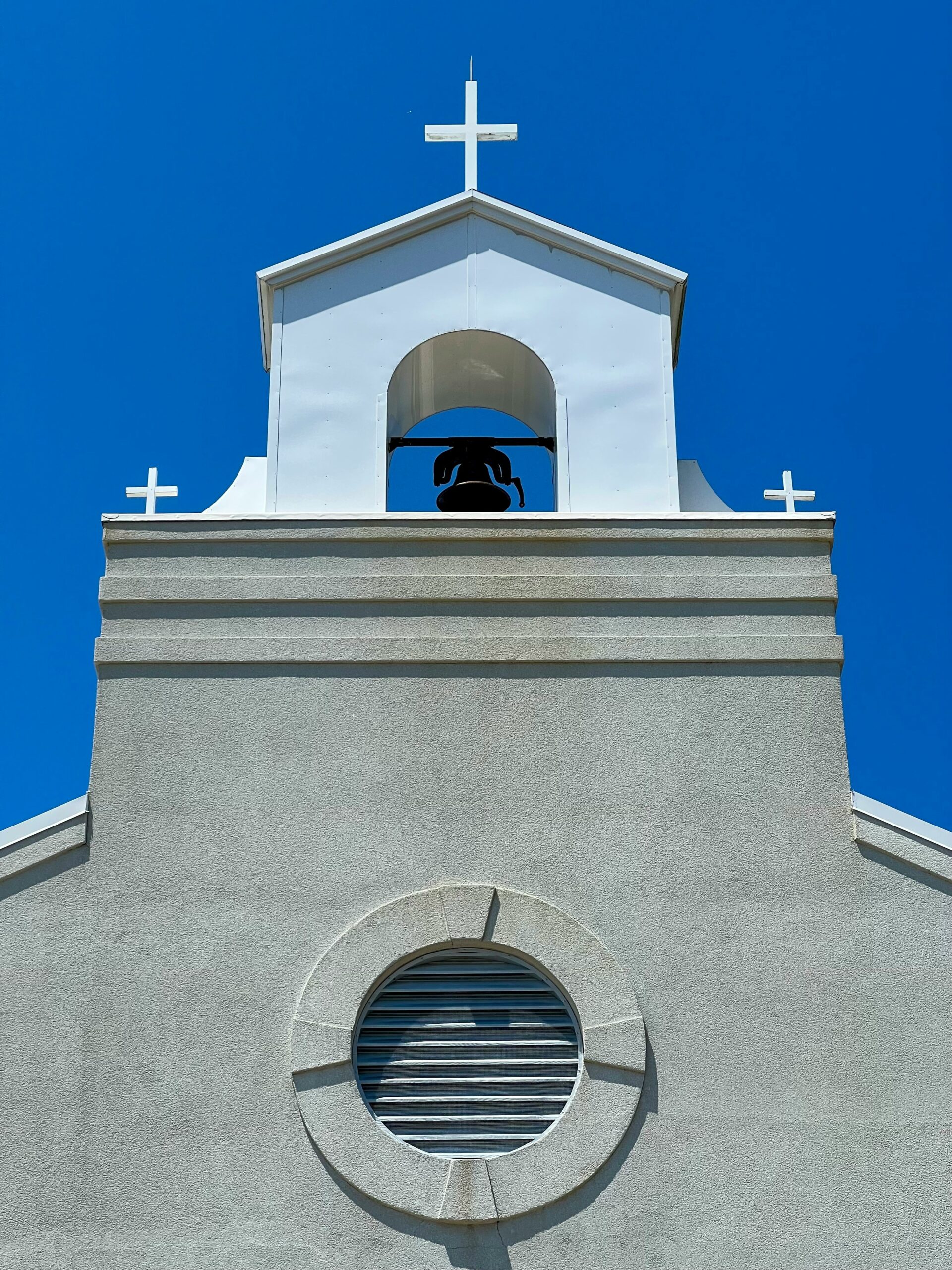 Discovering St. George’s Episcopal Church, Brooklyn: A Community Led by Pastor Foster