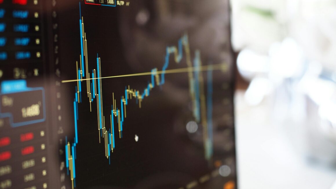 The SIVR-400 ABRDN Physical Silver Shares ETF: A Comprehensive Overview